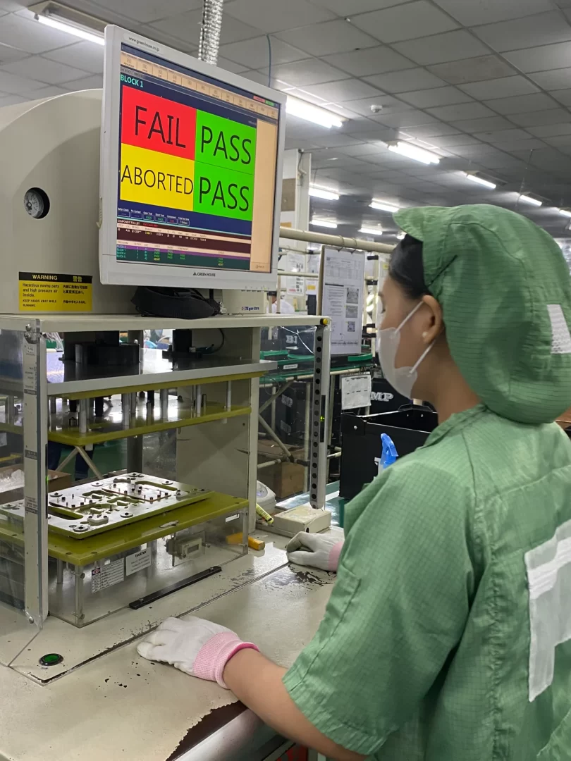 manual hand soldering at bigmate philippines inc